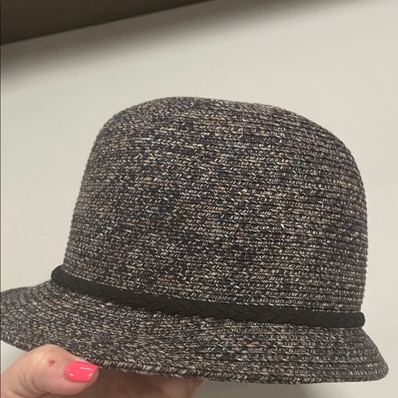 Croft & Barrow Black and Brown Woven Hat - Picture 3 of 11